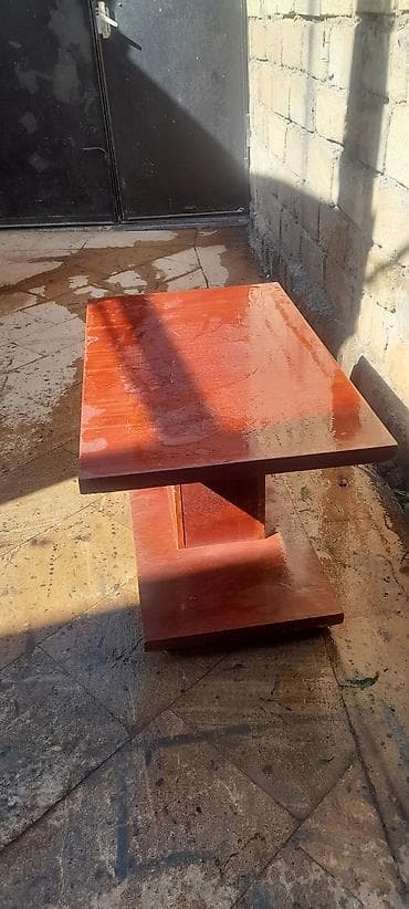 salon avadanliqi: Mebel: Aşağı profilli qəhvə/çay masası - Material: Taxta əsaslı lövhə — 1
