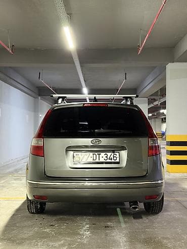 Продажа авто: Hyundai i30: 1.6 л | 2008 г. Универсал — 3