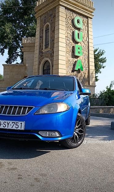 mercedes e 200: Daewoo Gentra: 1.5 l | 2014 il Sedan — 2