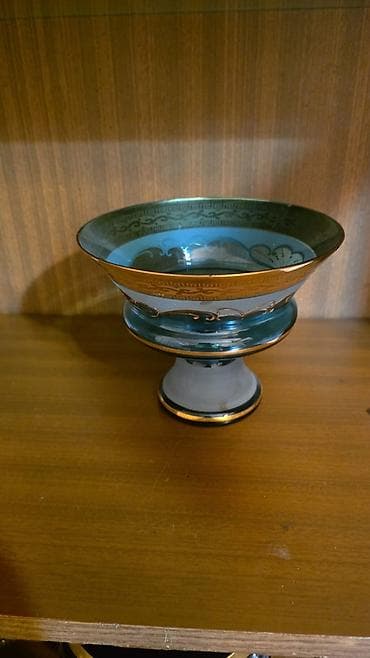 Şüşə qab – dekorativ meyvə/saur qabı - Material: qalın şüşə - Rəng lalafo.az -da Şüşə qab – dekorativ meyvə/saur qabı - Material: qalın şüşə - Rəng