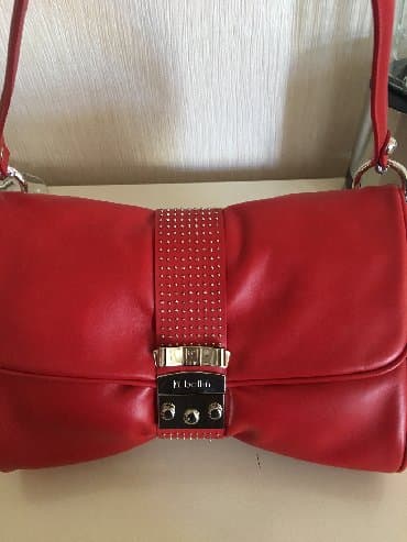 qırmızı mokasinlər: Italiyanin Ballin brendinde olan chanta, tam tezedir ve 500 euro — 1