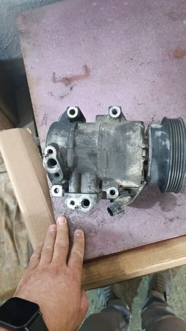ремонт микроавтобусов: Avtomobil kondisionerinin kompressoru. Yaxşı vəziyyətdədir, işləkdir — 1