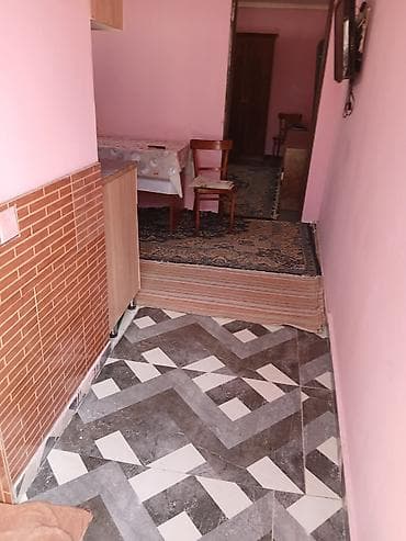 neftçala ev: 1 otaqlı həyət evi – mətbəx-studio planı - Giriş: dəmir giriş qapısı — 2