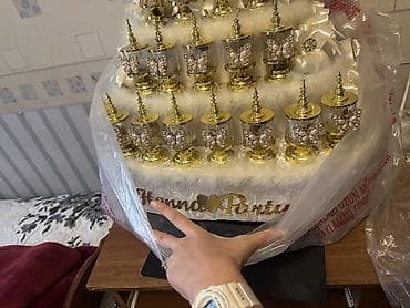 ev qapsi: 80 manata alınıb xına üçün. 45-ə satırıq. İstifadə olunmayıb. Təzədir — 3