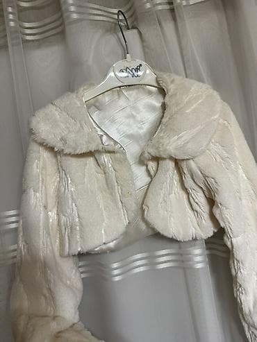 Qısa xəz bolero – krem/ağ rəng - Model: qısa (cropped) bolero - — 2