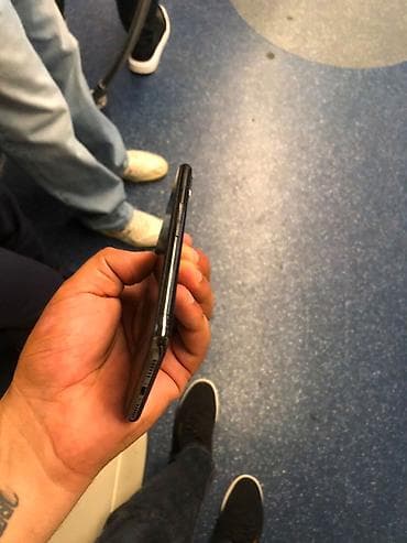 IPhone X, 64 GB, Qara, Zəmanət, Simsiz şarj, Face ID — 5