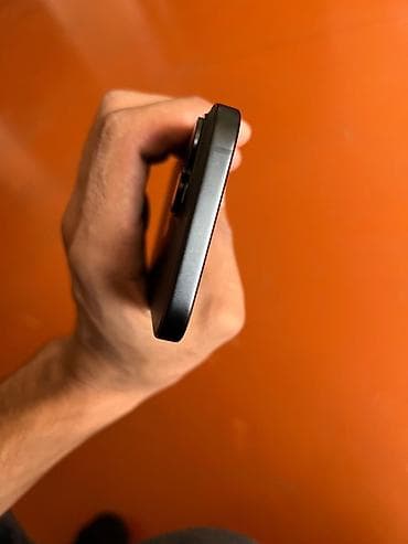 iphone 12 minu: IPhone 15, 128 GB, Qara — 3