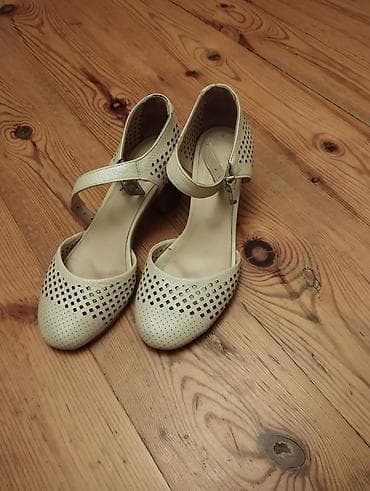 Tuflilər: Tuflilər, Dolce & Gabbana, Ölçü: 38, rəng - Bej, İşlənmiş — 1