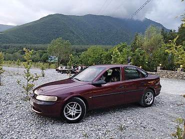 Продажа авто: Opel Vectra: 1.6 л | 1997 г. 481000 км Седан — 1