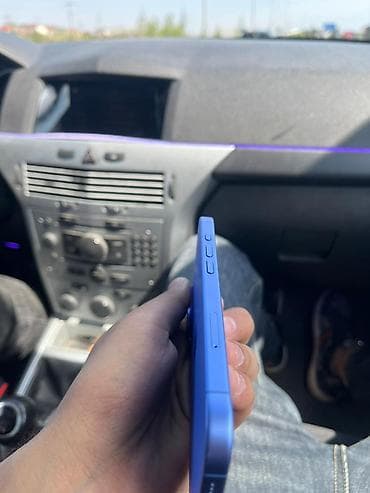 playstation 4 satisi: IPhone 16, 128 GB, Mavi, Face ID — 3