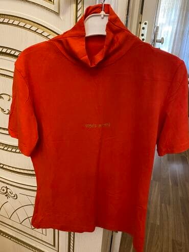 Svitşotlar: Qadın bluz və köynək dəsti - Qara qısaqol trikotaj bluz: dairəvi — 5