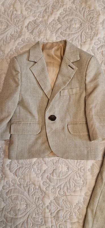 ayaggabı: Uşaq üçün 3 hissəli klassik kostyum dəsti 1 yaş üçün bir dəfə geuinib — 5