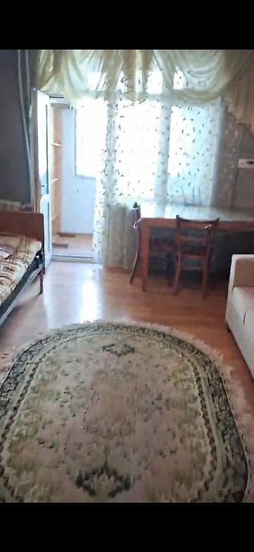 Kiraye ev. Genclikde. 2 otaq. paltar yuyan,televizor yoxdur