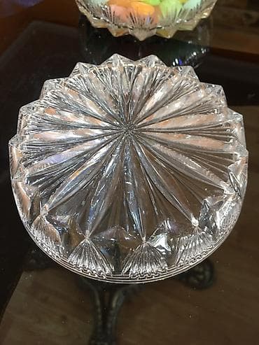 konfet qabı: Xrustal konfet qabı-2 əd. Çexiya, cütü 40 azn — 5
