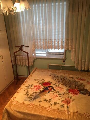 union park 7 mikrorayon kiraye evler: Bayilda 10 mertebeli binanın 7-ci mərtəbəsində yerləşən ümumi sahəsi — 10