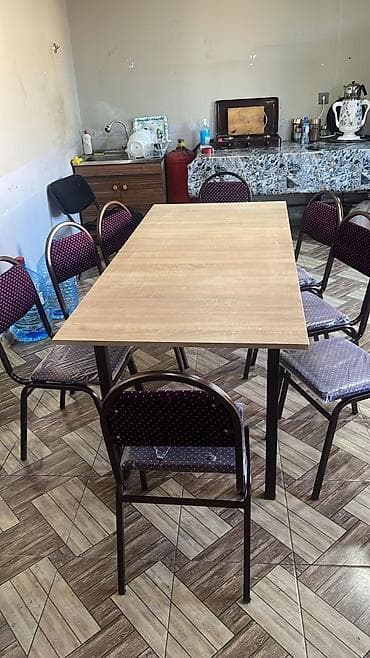 Mətbəx üçün, Yeni, Açılmayan, Dördbucaq masa, 4 stul lalafo.az -da Mətbəx üçün, Yeni, Açılmayan, Dördbucaq masa, 4 stul