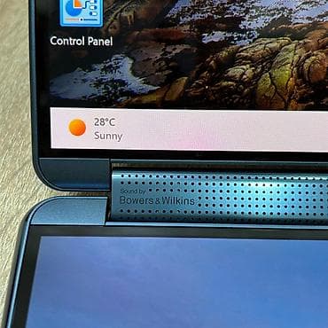 lenovo yoga c940: 🔥 Lenovo Yoga Book 9i ​💻 Model: Lenovo Yoga Book 9i ⚡ Prosessor (CPU) — 5