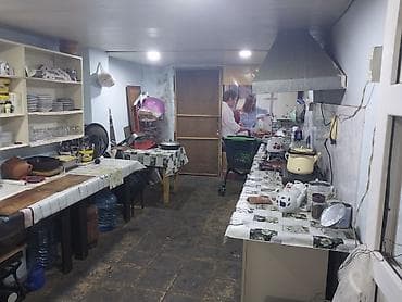 rr mebel fabriki: Kafede korunen emlak hamisi tecili satilir kafe ucun ne istesen var — 4