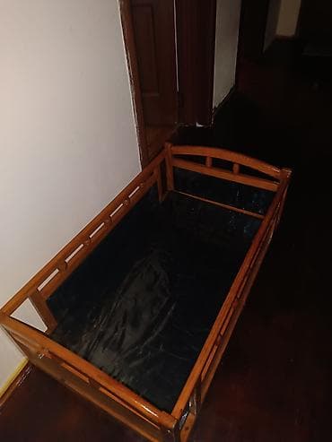 adəm ağacı: Oğlan və qız üçün, Dördbucaq, Beşik, Dəstsiz, Matrassız, Yellənmə mexanizmsiz — 2