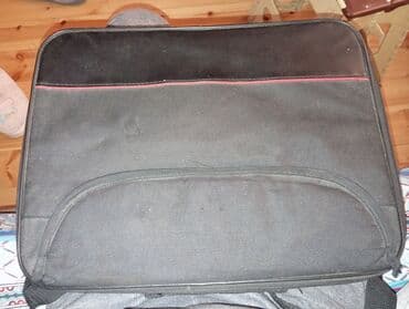 kompüter keys: Noutbuk çantası - Rəng: qara, üst hissədə incə qırmızı xətt detallı - — 5