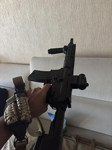 bil: Tam olaraq real silahla eyni ağırlıqdadır Silah Yenidir İşlenmeyib — 1