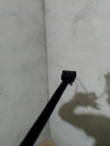 traktorlar alqi satqisi: Mercedes C200 1.8 mühərrik üçün benzin nasosu satılır. İşlək — 5