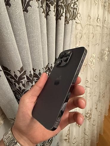 iphone 15 pro 2 el: IPhone 14 Pro, Deep Purple — 2
