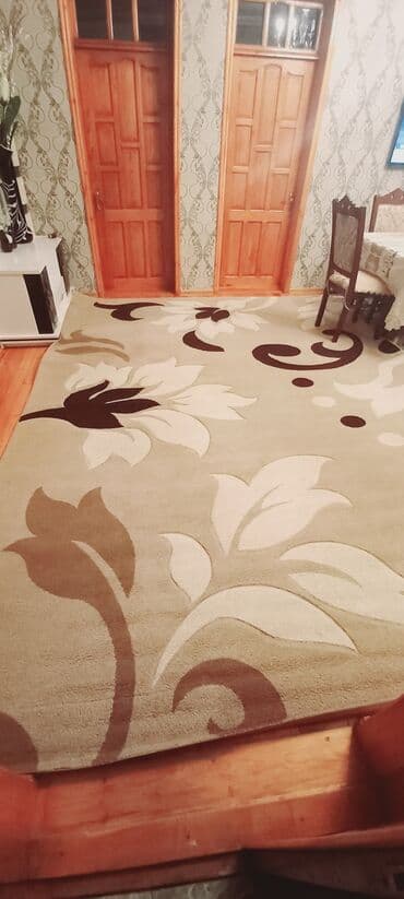 wekil: Xalça Dekorativ — 1