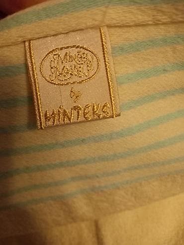 desmal desti: 13 MANAT Dəsmal dəsti. 1əl-üz dəsmalı və 1 bədən dəsmalı — 3