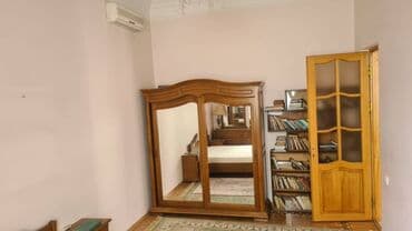 xacmaz obyekt: Badamdar da Hərbi qospitalın yanında 6 sotun içində olan 2 mərtəbli 5 — 7