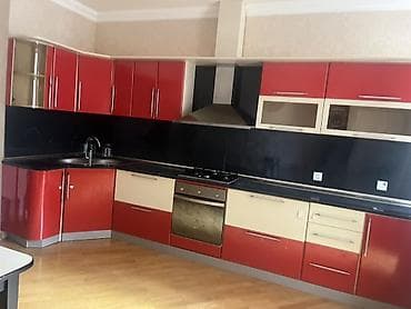 perla metbex mebeli: Mətbəx mebeli dəsti – L formalı, qırmızı/krem rəng kombinasiya, parlaq — 1