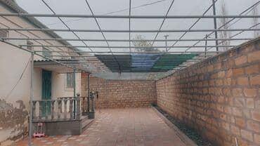 Satılır: həyət evi (daş hasarlı, şəxsi torpaq sahəsində) - Geniş