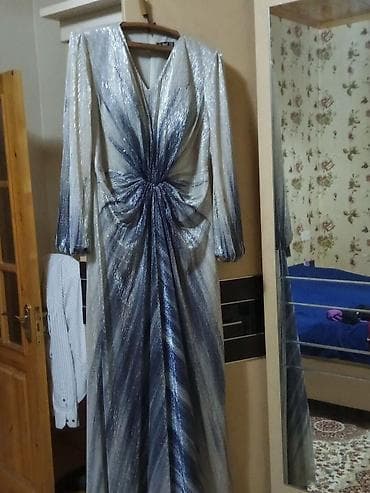 Kirayə Ziyafət donu 3bir yerdə ayaqqabı çanta və don - Paltar: Uzun