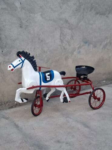 kohnə pullar: Sovet dövrünə aid uşaq maşını.İdeal şəkildə — 1