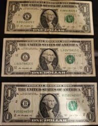 1 sent neçə qəpikdir: Məhsul: ABŞ 1 dollar banknotları (3 ədəd) Təsvir: - Federal Reserve — 3