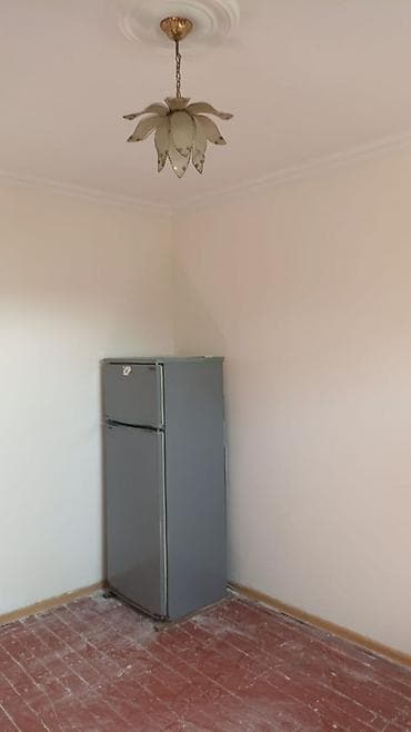 Гаражи: Satilir 3 otagli 1 sotda heyet evi. Dokument jekdan texpasport — 7