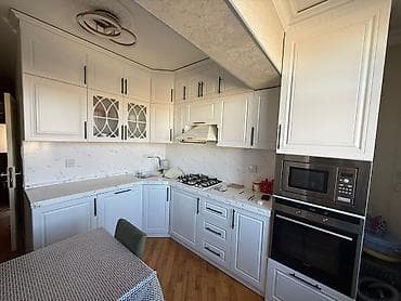 su krantı: Mətbəx mebeli və daxili texnika dəsti - Klassik üslubda, ağ rəngli — 6