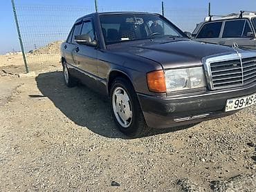 mersedes 190 faraları: Mercedes-Benz 190 (W201): 2 l | 1993 il Sedan — 4