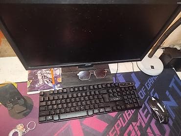 Masaüstü kompüter komplekti Tərkib: - Monitor: Acer, 24" (təxmini)