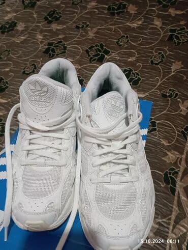 черные мужские мокасины: Məhsul: Adidas kişi krossovkası - Model: Adidas Originals (etiket və — 6