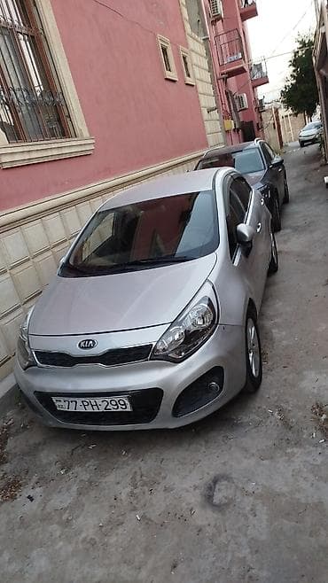keys sat: Kia Rio: 1.4 l | 2013 il Hetçbek — 1