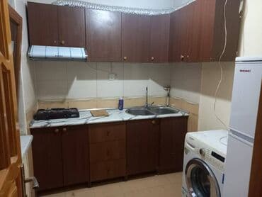 qara qarayev 3 otaqli kiraye evler: Nəsimi metrosunun çıxışında evinə yaxın 5 mertebeli binanın 3-cü — 7