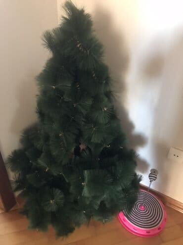 Süni şam ağacı 1.50 - Material: sıx və yumşaq iynəli PVC budaqlar