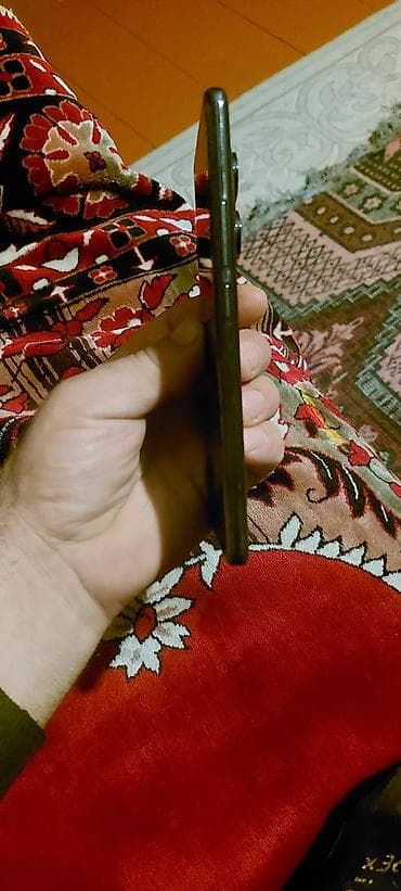 masaustu komputerler kredit: Redmi Note 14 Pro, 256 GB, rəng - Qara, Barmaq izi — 3