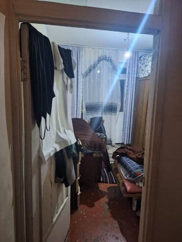 badamdarda ipoteka ile evler: Bakı, Bakıxanov qəs., 3 otaqlı, Köhnə tikili, 75 kv. m — 3