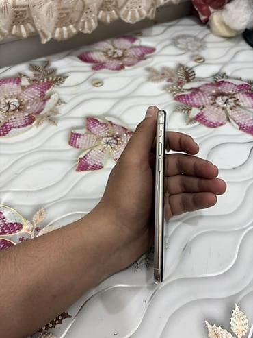 gizli balaca kamera: IPhone Xs (5.8") korpus və hissələr - Model: iPhone X, gümüş rəngli — 3