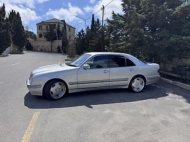 ford tranzit 2000: Mercedes-Benz E 240: 2.4 l | 2000 il Sedan — 10