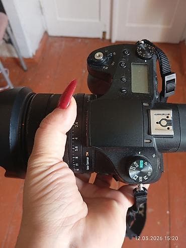 elektrikli samovar: Sony A-mount güzgüsüz fotoaparat və universal zum obyektiv dəsti - — 7