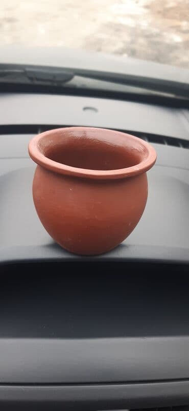 ət balta: Kiçik ölçülü gil küp - Material: təbii qırmızı gil, sobalanmış - — 2