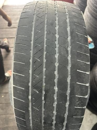 su kamaz: Məhsul: Avtomobil şini - Ölçü: P235/55 R19 (eni 235 mm, hündürlük 55 — 2